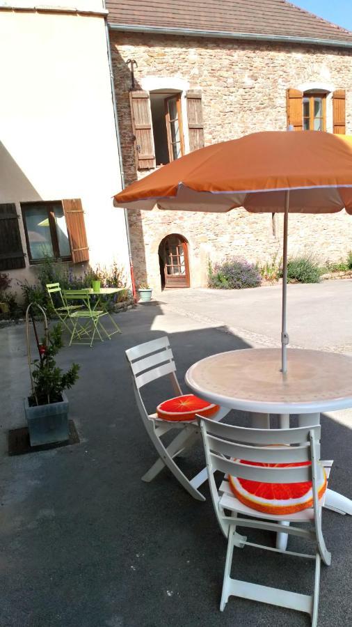 Domaine De L'Angeline Bed & Breakfast Bissey-sous-Cruchaud Exterior photo